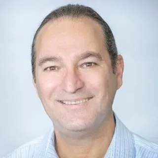 Amir Sachs
