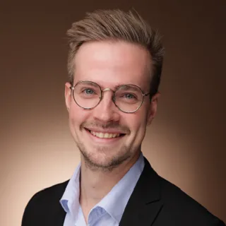 Dr. Florian Graz