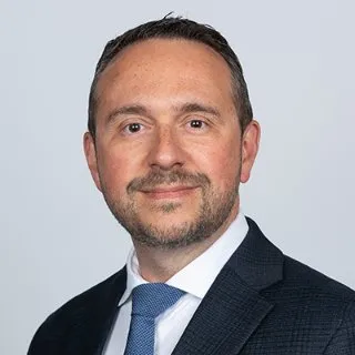 Dr. Thiago Braga